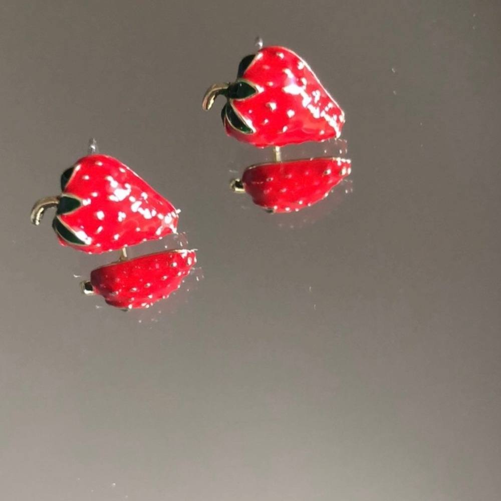 S925 Posts Glazed Wild Strawberry Stud Earrings